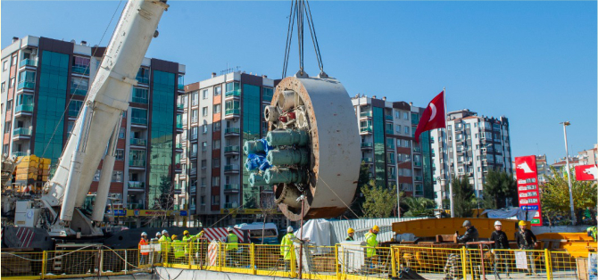 İzmir İş Dünyası Demokrasiye Sahip Çıktı