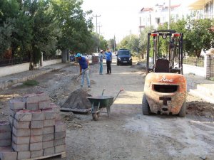 Güre Mahallesi'nde Yol Düzenleme Çalışmaları