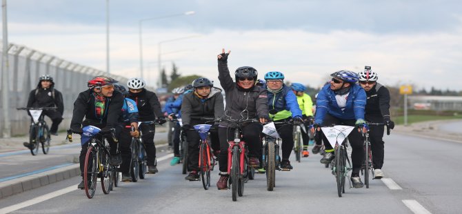 Gaziemirliler Yeni Yıl İçin Pedalladı