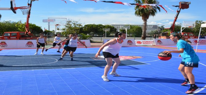 Dikili 3x3 Sokak Basketbolu İle Şenlendi