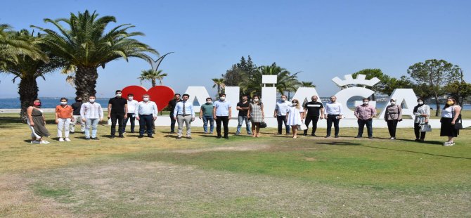 Aliağa Belediyesi, İnşaat Ve Gayrimenkul Sektörü Temsilcileri İle Bir Araya Geldi