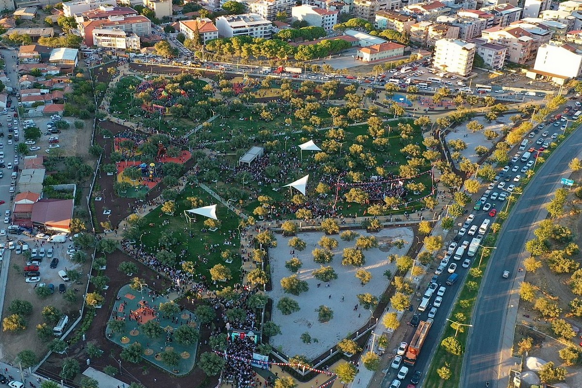 8 bin kişiyle park açılışı