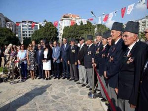 Rauf Denktaş, Karşıyaka’da Ölümsüzleşti