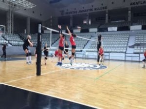 Sultanlar Beşiktaş’la Karşılaştı