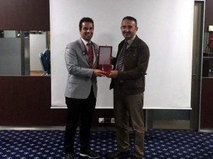 Dokuz Eylül Rotaract Kulübü’nden Meslek Hizmet Ödülü