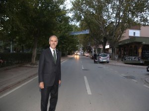 İznik Caddelerinde Büyükşehir Farkı