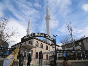 Mahalle camileri Büyükşehir´le Yenileniyor