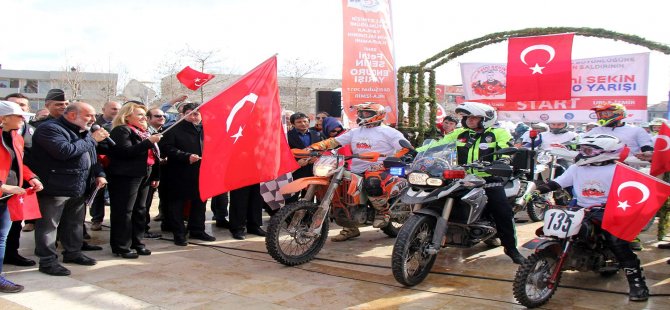 Kahraman Şehit Fethi Sekin İçin Enduro Yarışları