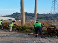 Dikili'de Temizlik Seferberliği Tüm Hızıyla Sürüyor