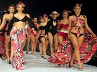 İzmir Fashion Week Moda Şöleni Başladı